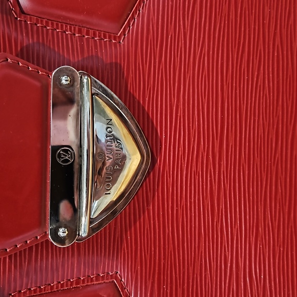 Red Epi Leather Louis Vuitton Montaigne Bowling Bag GM - Picture 4 of 10